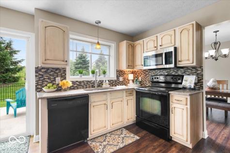8641 Burrell Lane Indianapolis IN 46256