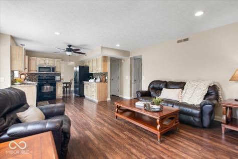 8641 Burrell Lane Indianapolis IN 46256