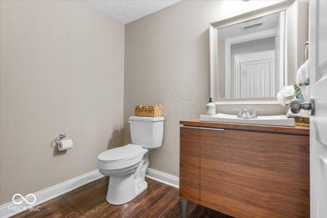 8641 Burrell Lane Indianapolis IN 46256