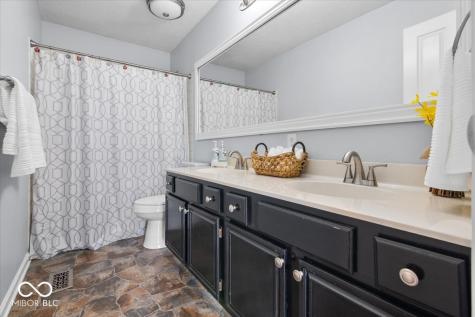 8641 Burrell Lane Indianapolis IN 46256