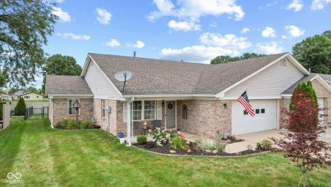634 Cresthaven Drive Indianapolis IN 46217