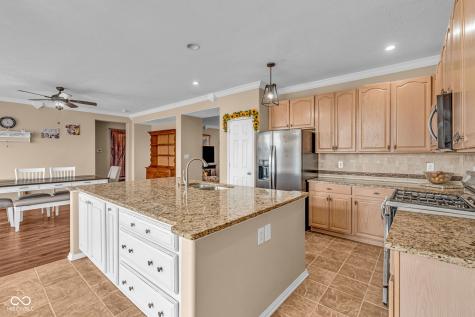 8291 Westcliffe Drive Avon IN 46123