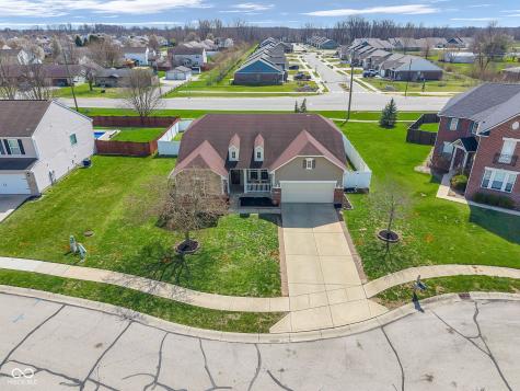 8291 Westcliffe Drive Avon IN 46123