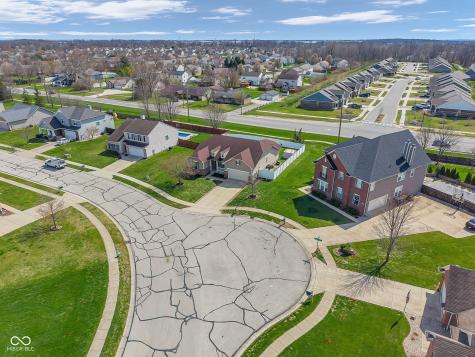 8291 Westcliffe Drive Avon IN 46123