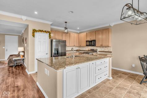 8291 Westcliffe Drive Avon IN 46123
