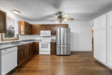 1048 Waterford Drive Greenwood IN 46142