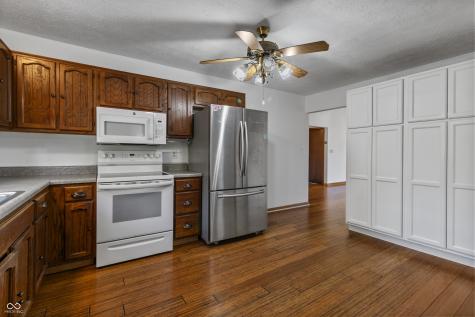1048 Waterford Drive Greenwood IN 46142