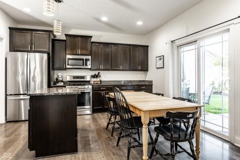 6203 Bliss Point E Whitestown IN 46075