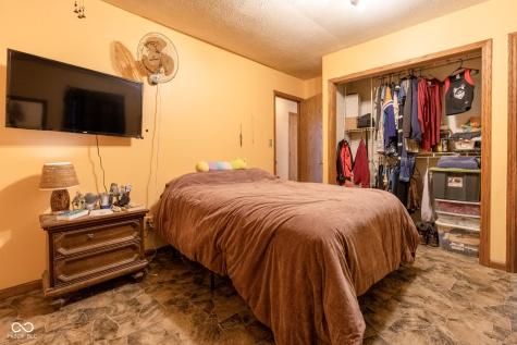 1413 Brookside Drive Columbus IN 47201