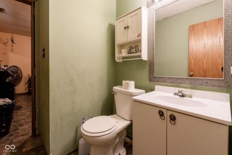 1413 Brookside Drive Columbus IN 47201