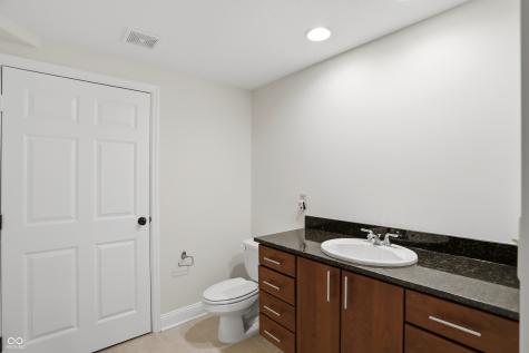 8602 Frontgate Lane Indianapolis IN 46256