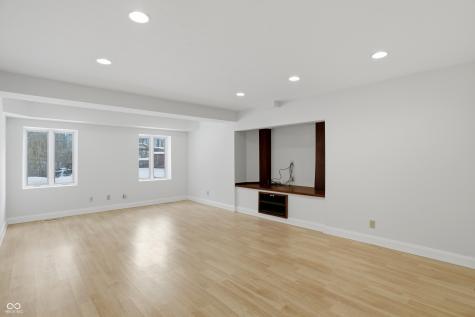 8602 Frontgate Lane Indianapolis IN 46256