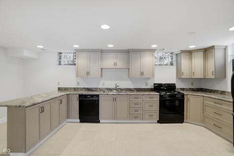 8602 Frontgate Lane Indianapolis IN 46256