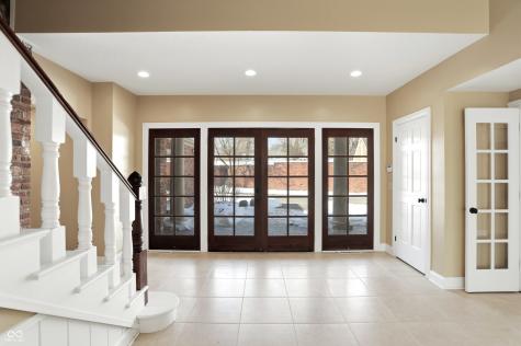 8602 Frontgate Lane Indianapolis IN 46256