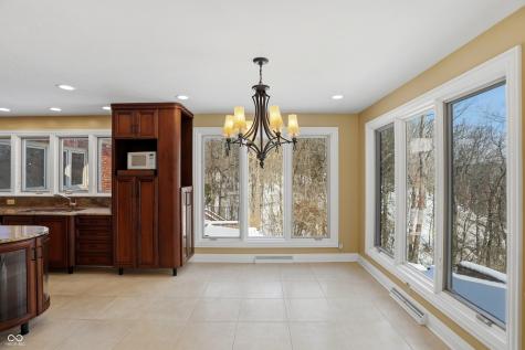 8602 Frontgate Lane Indianapolis IN 46256