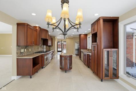 8602 Frontgate Lane Indianapolis IN 46256