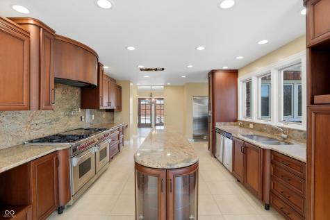 8602 Frontgate Lane Indianapolis IN 46256