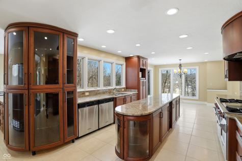 8602 Frontgate Lane Indianapolis IN 46256