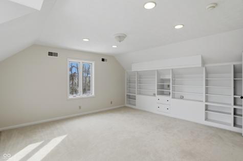 8602 Frontgate Lane Indianapolis IN 46256