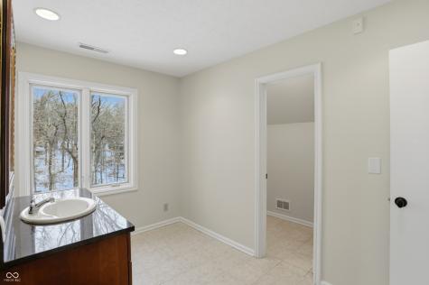 8602 Frontgate Lane Indianapolis IN 46256