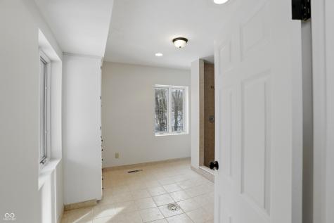 8602 Frontgate Lane Indianapolis IN 46256