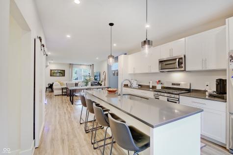 48 Central Greens Boulevard Indianapolis IN 46222
