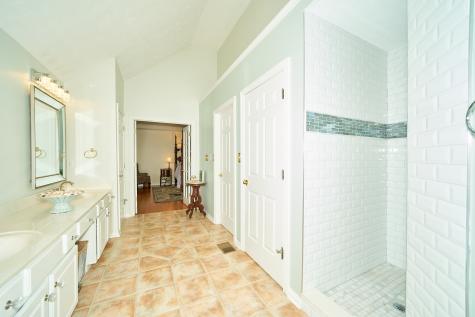 5274 Chickasaw Court Carmel IN 46033