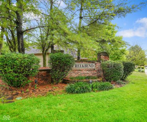 6017 Creekbend Boulevard Indianapolis IN 46217