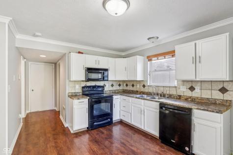 5729 Decatur Ridge Drive Indianapolis IN 46221