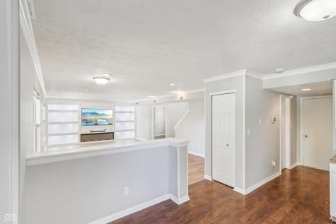5729 Decatur Ridge Drive Indianapolis IN 46221