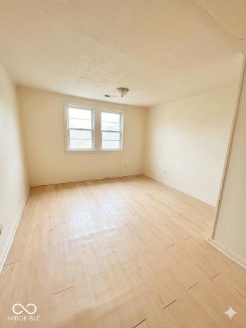 2754 S Lyons Avenue Indianapolis IN 46241