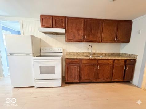 2754 S Lyons Avenue Indianapolis IN 46241