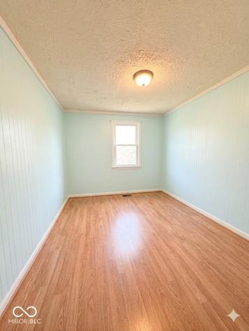 2754 S Lyons Avenue Indianapolis IN 46241