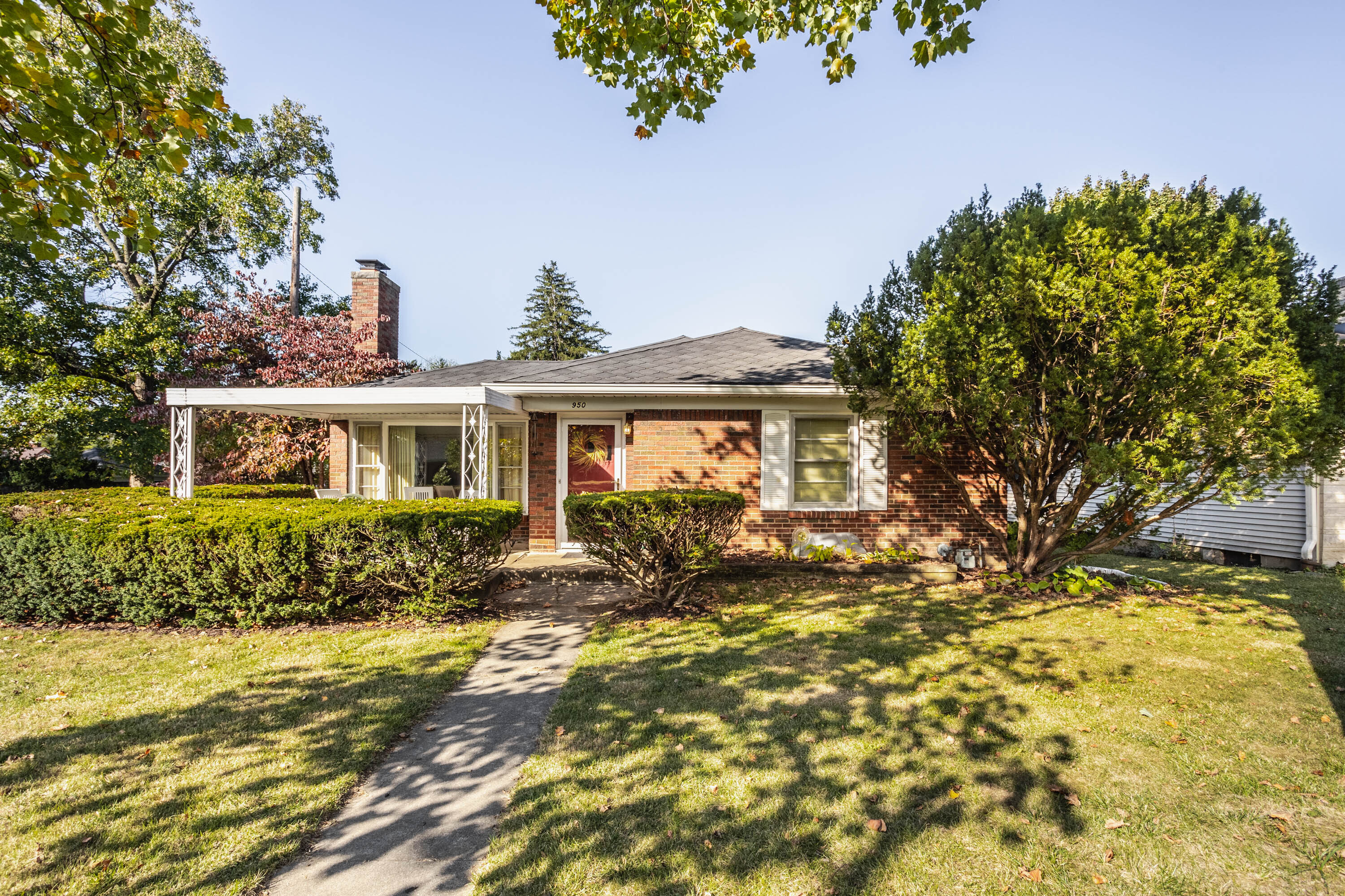 950 N Bolton Avenue Indianapolis IN 46219