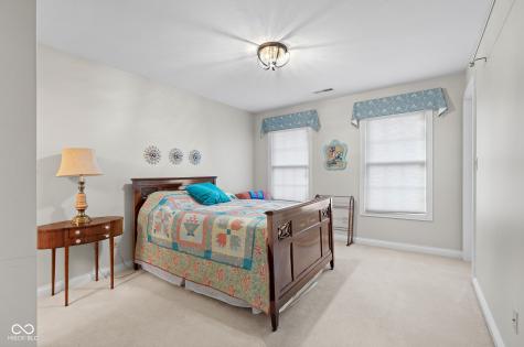 6045 Channel Drive Columbus IN 47201