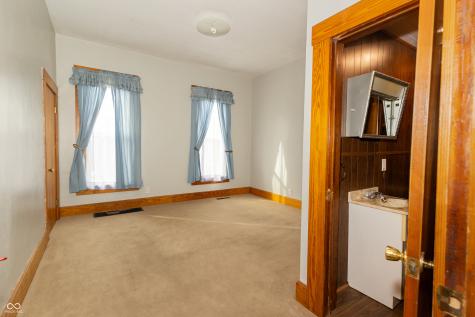 636 S Obrien Street Seymour IN 47274