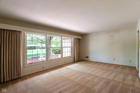 5459 Hedgerow Drive Indianapolis IN 46226