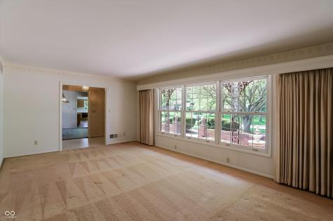 5459 Hedgerow Drive Indianapolis IN 46226