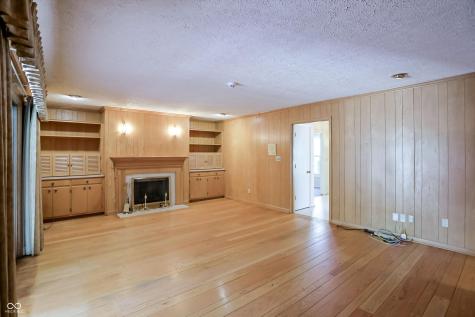5459 Hedgerow Drive Indianapolis IN 46226