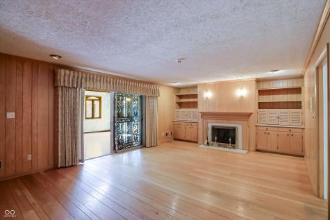5459 Hedgerow Drive Indianapolis IN 46226
