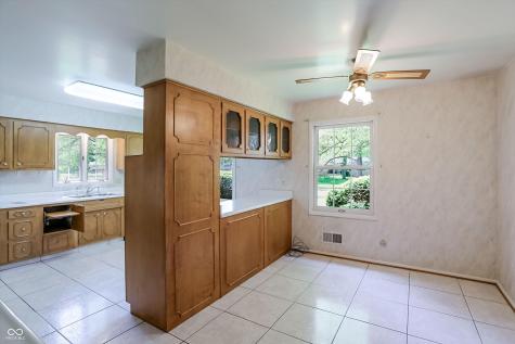 5459 Hedgerow Drive Indianapolis IN 46226