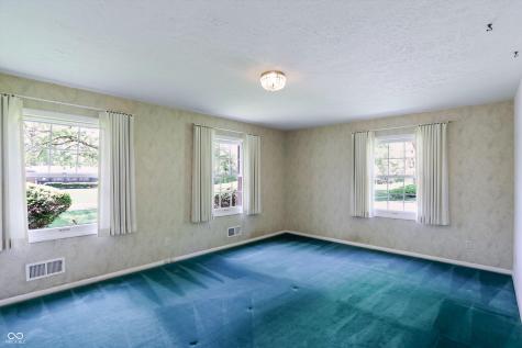 5459 Hedgerow Drive Indianapolis IN 46226