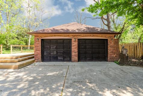 5459 Hedgerow Drive Indianapolis IN 46226