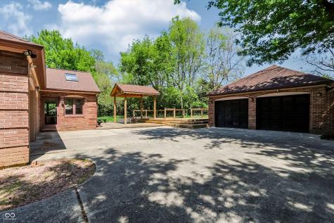 5459 Hedgerow Drive Indianapolis IN 46226