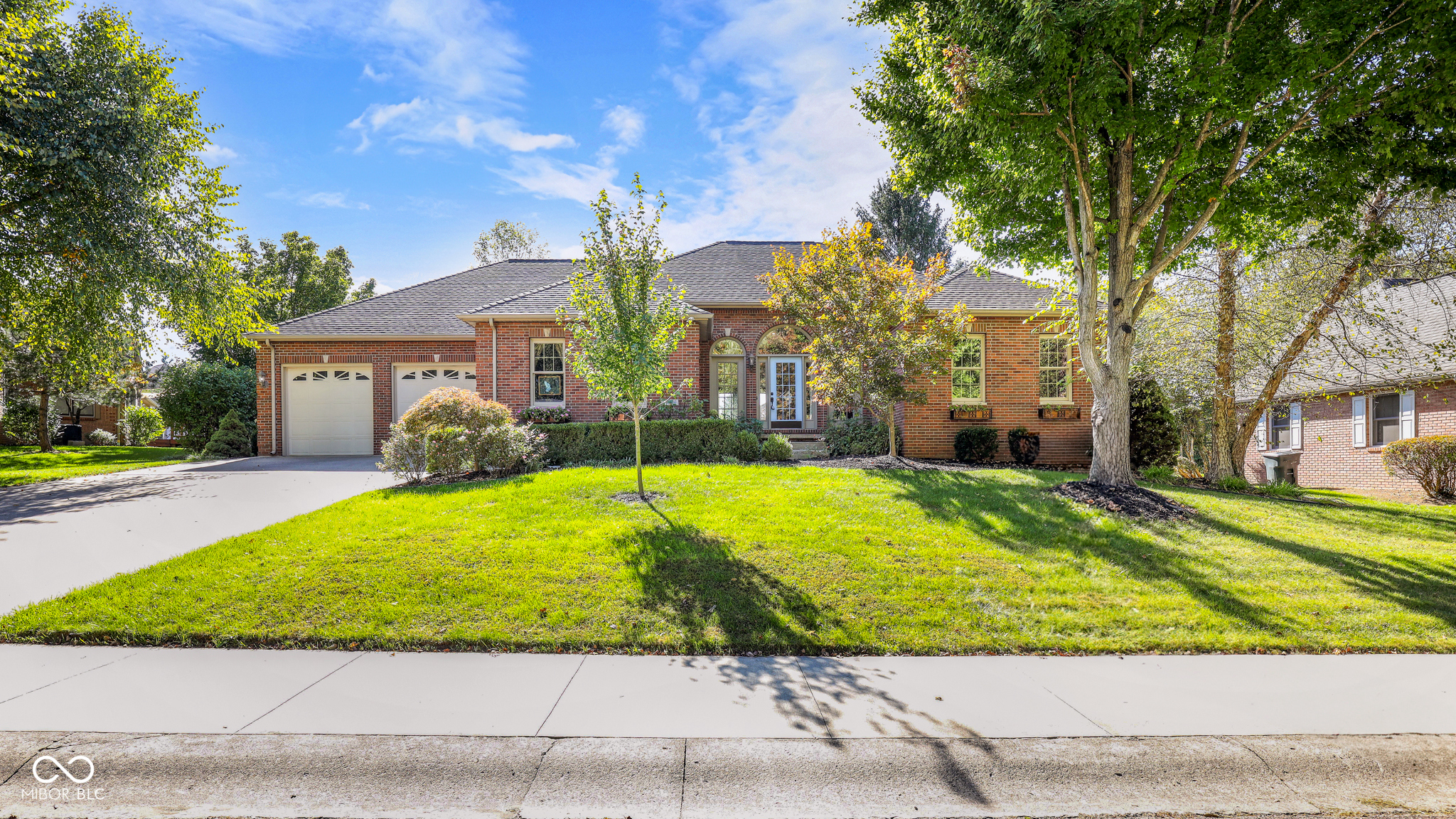 1354 Blackhawk Drive Columbus IN 47201