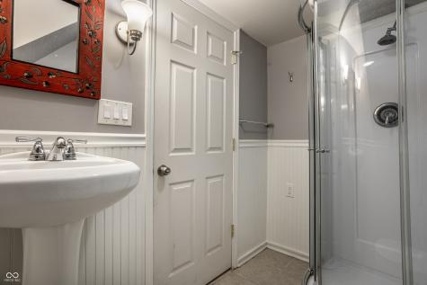 116 W 49th Street Indianapolis IN 46208