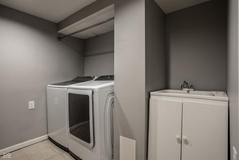 116 W 49th Street Indianapolis IN 46208