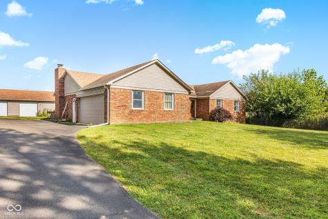 243 Plainview Drive Avon IN 46123
