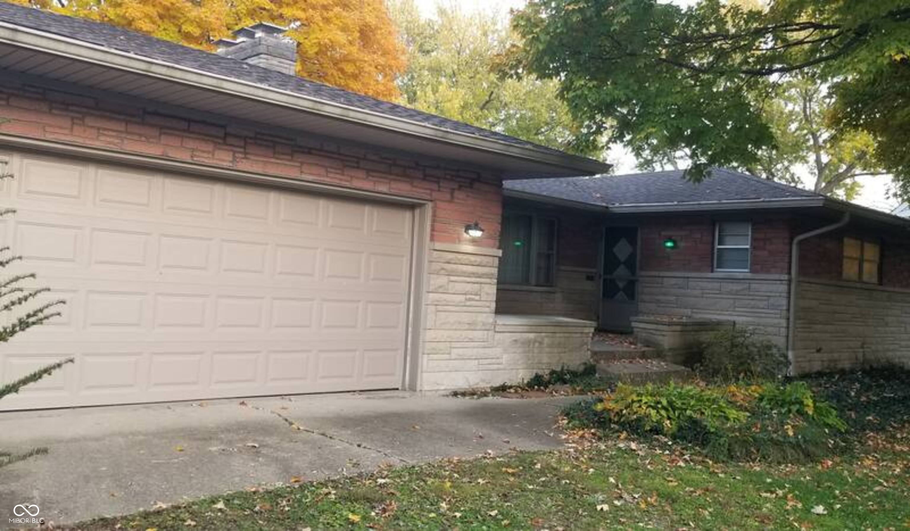 1165 Wood Court Indianapolis IN 46227