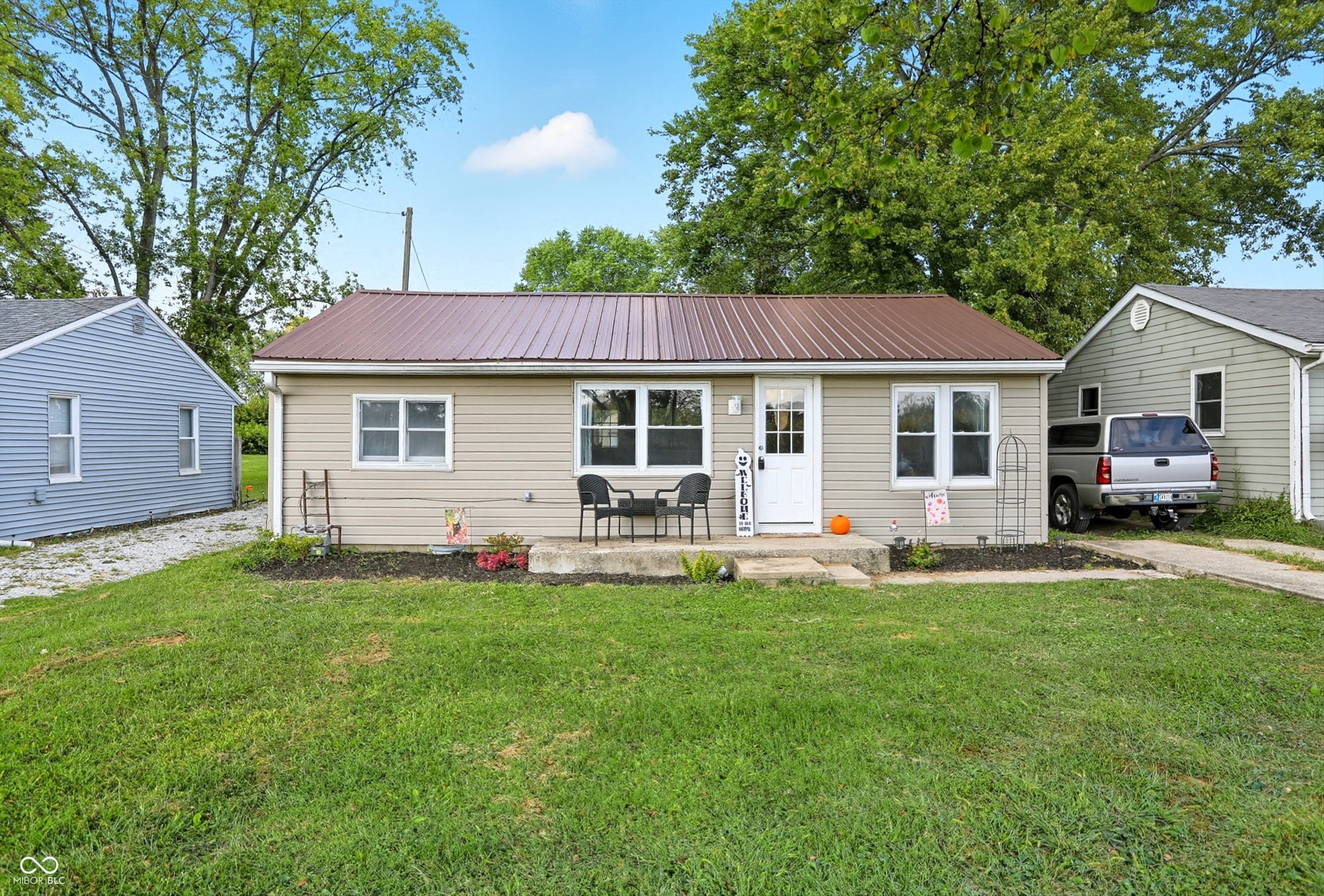 1324 E 225 S Shelbyville IN 46176